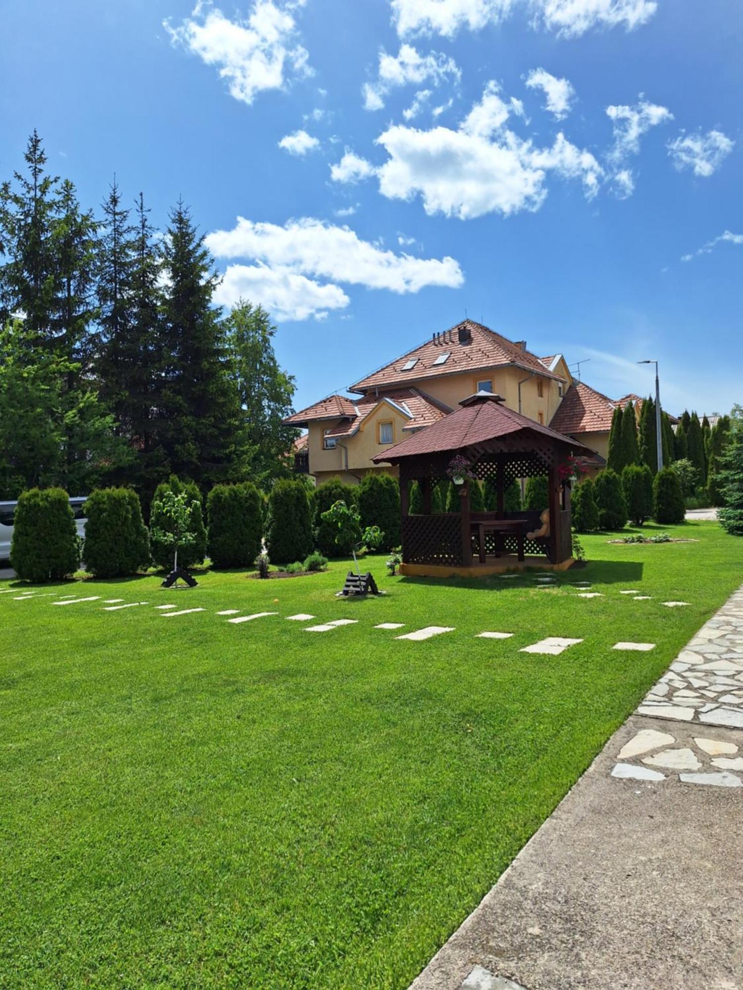 Apartmani Nika Златибор Екстериор снимка